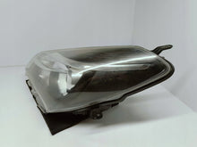 Laden Sie das Bild in den Galerie-Viewer, Toyota Yaris III LIFT 14- LAMPA LEWA PRZÓD PRZEDNIA SOCZEWKA KOITO 0D-160