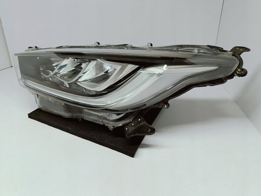 TOYOTA YARIS IV 4 19- LAMPA REFLEKTOR LEWY PRZÓD FULL LED KOITO K0-8 EU