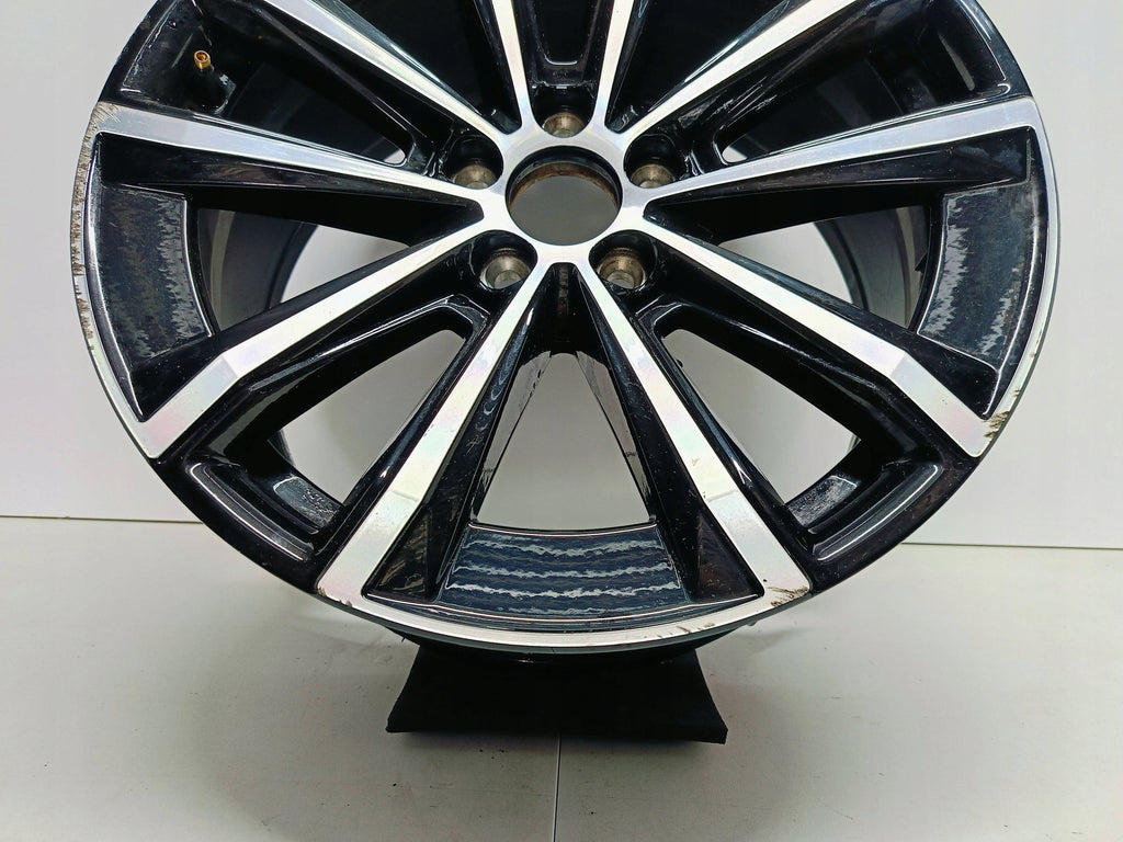 Volvo V60 S60 V90 S90 FELGA ALUMINIOWA 18 CALI 18''x8'' 5x108 ET42 32358646
