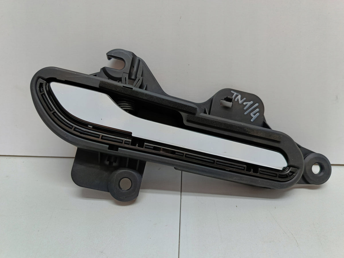 Tesla Model 3 III - Klamka Zewnętrzna Drzwi Prawa Nowa 1780885-00-A — zdjęcie 1 z 10