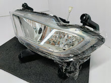 Załaduj zdjęcie do przeglądarki galerii, HYUNDAI I20 II GB 14- HALOGEN LAMPA PRZECIWGIELNA PRAWY PRZÓD 221-2055R-UE