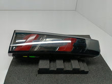 Laden Sie das Bild in den Galerie-Viewer, PEUGEOT 2008 II 2 19- HECKKLAPPENLEUCHTE LINKS HINTEN FR26950132