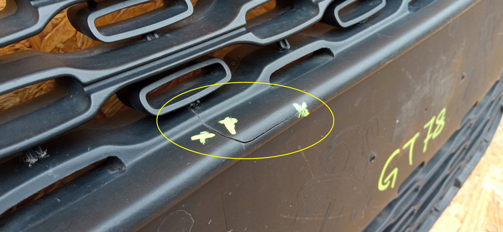 PEUGEOT 208 I 12- KÜHLERGRILL STOSSSTANGE VORNE 9672794377