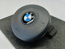 Laden Sie das Bild in den Galerie-Viewer, BMW F10 F20 F30 F32 F82 – AIRBAG LENKRAD 307583399N77-AH