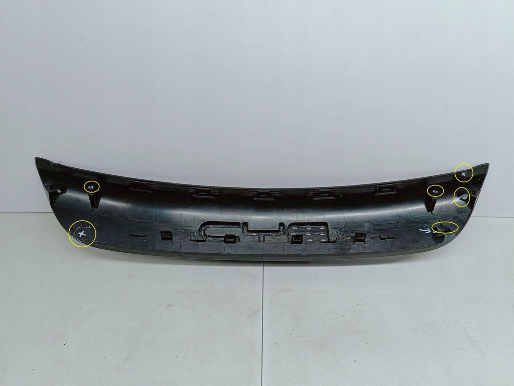 BYD Dolphin EV 23-ATRAPA GRILL BLENDA NAKŁADKA ZDERZAKA PRZÓD EM2E-2803116C