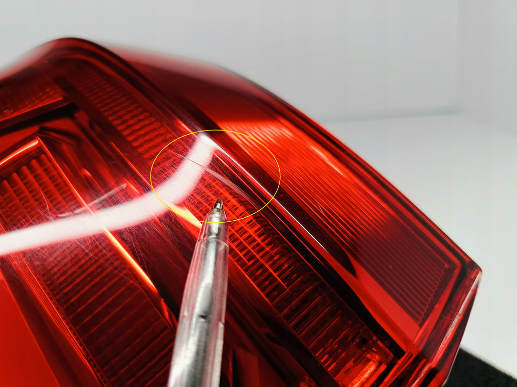 VOLKSWAGEN TOURAN 5TA 15- LAMPA LEWY TYŁ LEWA TYLNA 5TA945095A