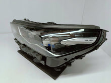 Laden Sie das Bild in den Galerie-Viewer, BMW 5 G60 G61 23- SCHEINWERFER LINKS VORN FULL LED EU LE22A6494