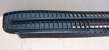 Load image into Gallery viewer, SKODA CITIGO 11- ATRAPA GRILL KRATKA DOLNA ZDERZAKA PRZEDNIEGO 1ST853677B