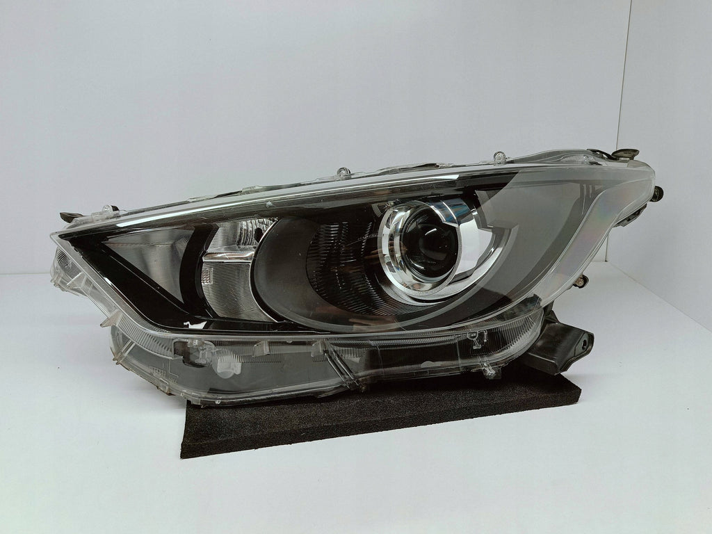 TOYOTA YARIS IV 4 19- SCHEINWERFER LINKS VORNE LINSE KOITO K0-6 EU