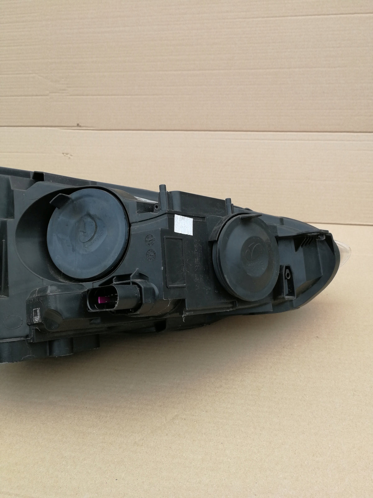 Ford Focus MK3 III Lift 14 - Lampa Lewa Przód Przednia F1EB-13W030-Ed — zdjęcie 12 z 13