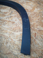 Load image into Gallery viewer, BMW X1 F48 15- REAR RIGHT FENDER TRIM