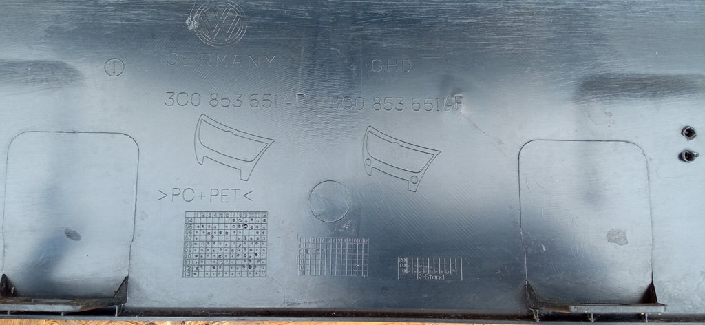 VOLKSWAGEN PASSAT B6 05- KÜHLERGRILL STOSSFÄNGER VORNE 3C0853651AD