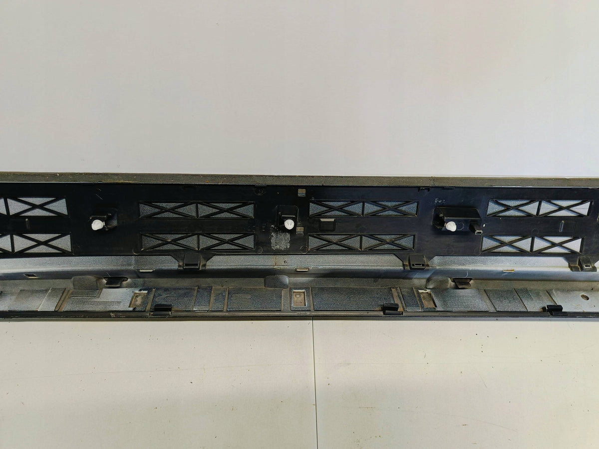 Seat Ateca 16- Baguette Porte Avant Droit Droite Avant 575854940E — photo 10 sur 16