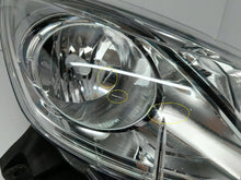 Laden Sie das Bild in den Galerie-Viewer, CITROEN C3 II DS3 LIFT 13- LAMPA PRAWA PRZÓD PRZEDNIA ZWYKŁA 9677033880