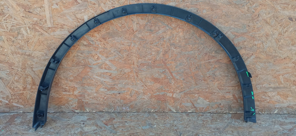 TESLA MODEL Y 22- KOTFLÜGELLEISTE HINTEN RECHTS 1658698-00-A