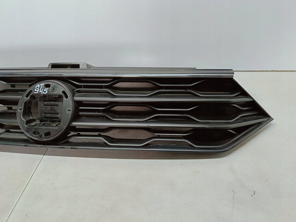 Volkswagen T-Roc 17- ATRAPA GRILL KRATKA ZDERZAKA PRZEDNIEGO 2GA853343B