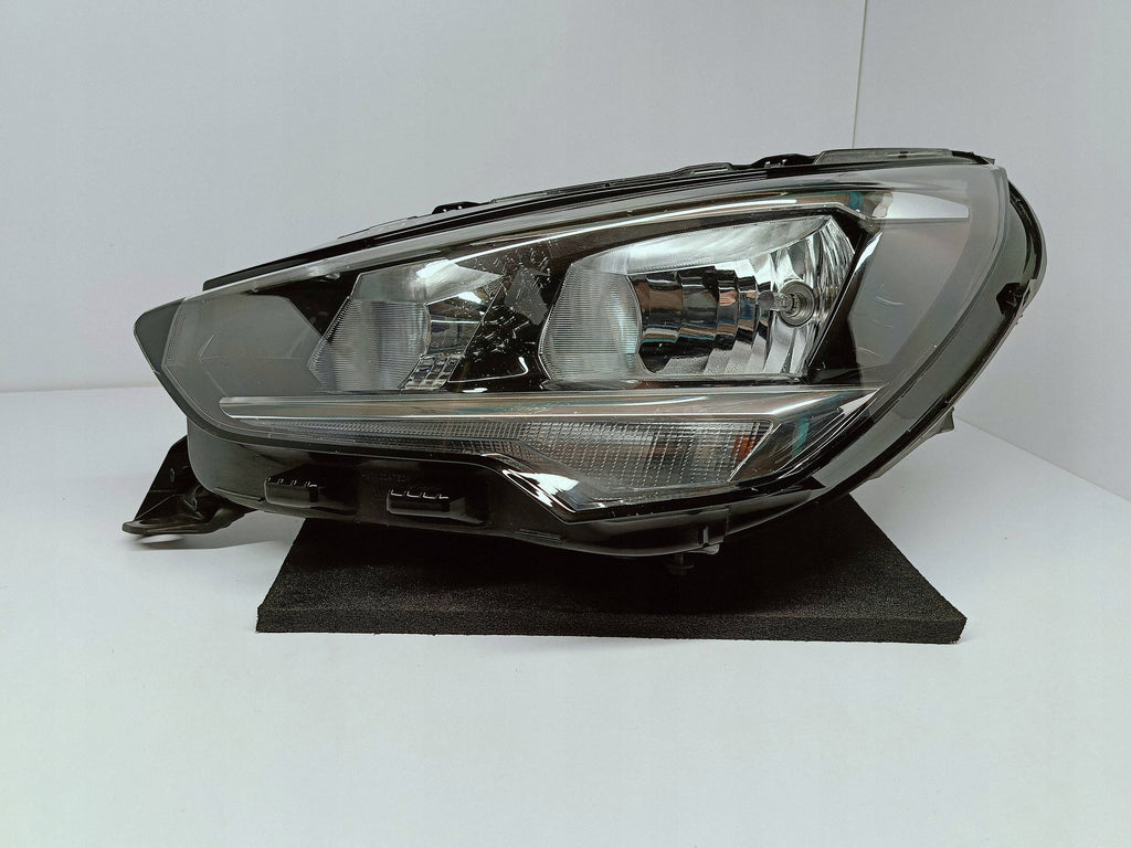 Opel Corsa F 19- SCHEINWERFER LINKS VORNE NORMAL H7 H15 EU 39162648