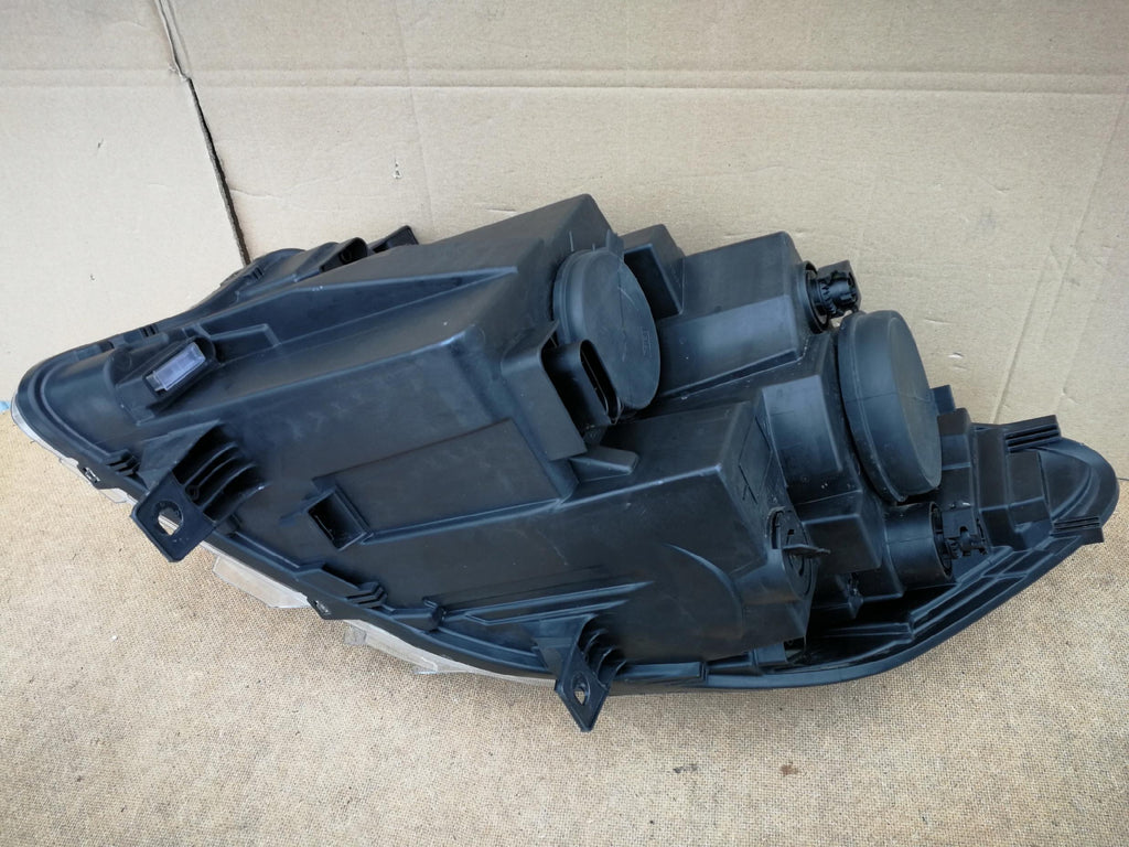 MERCEDES BENZ SPRINTER W910 18- LAMPA PRAWA PRZÓD H7 H15 A9109060100