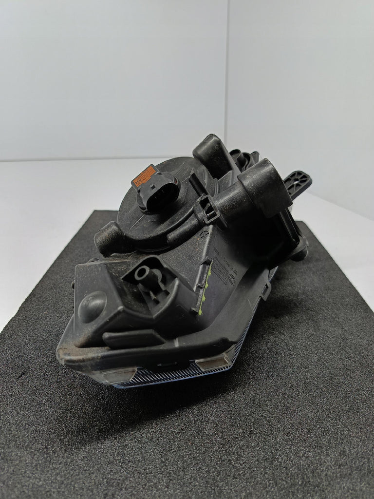SEAT IBIZA V 5 6F 17- HALOGEN LAMPA PRZECIWMGIELNA LEWY PRZÓD H8 6F0941701A