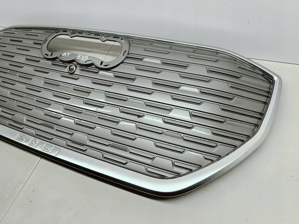 Audi Q4 E-TRON 21- ATRAPA GRILL ZDERZAKA PRZEDNIEGO 89A853653A