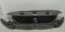 Załaduj zdjęcie do przeglądarki galerii, Peugeot Partner IV 4 18- ATRAPA GRILL ZDERZAKA PRZEDNIEGO 9818281980