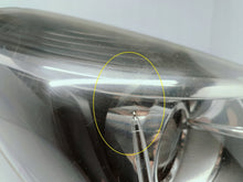 Załaduj zdjęcie do przeglądarki galerii, TOYOTA YARIS III LIFT 14- LAMPA PRAWA PRZÓD PRZEDNIA KOITO OD-160
