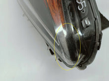 Laden Sie das Bild in den Galerie-Viewer, Toyota Aygo II B4 14- LAMPA PRAWA PRZÓD SOCZEWKA+LED EU 0H-17