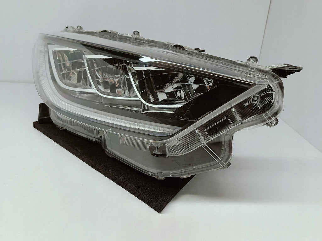 Toyota Yaris IV 4 XP21 19- SCHEINWERFER RECHTS VORNE FULL LED KOITO K0-8