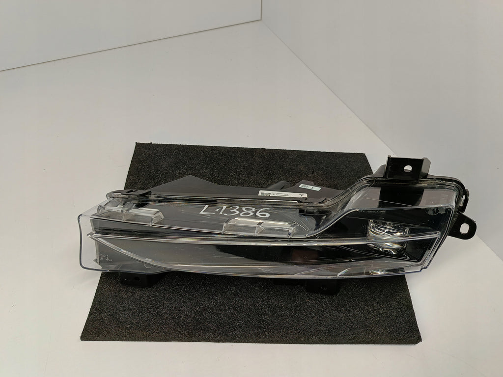 TESLA 3 LIFT Y 20- HALOGEN DRL LEWY LAMPA PRZECIWMGIELNA LED 1624797-00-A