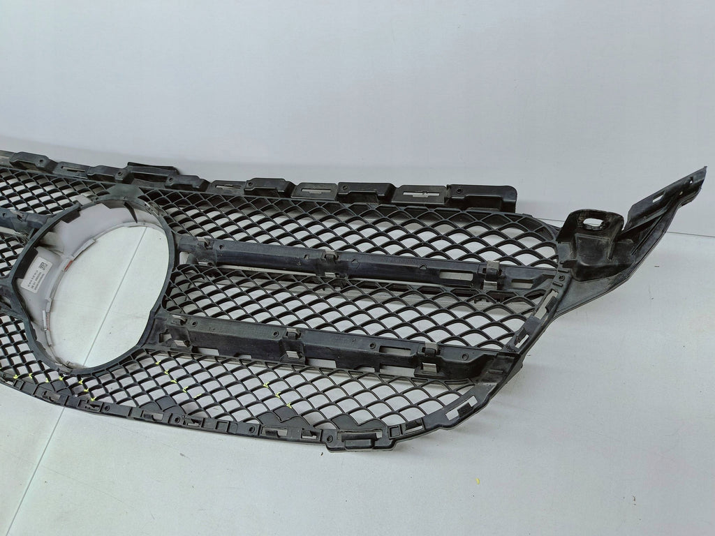 Mercedes-Benz C W205 14- KÜHLERGRILL STOSSFÄNGER VORNE A2058800783