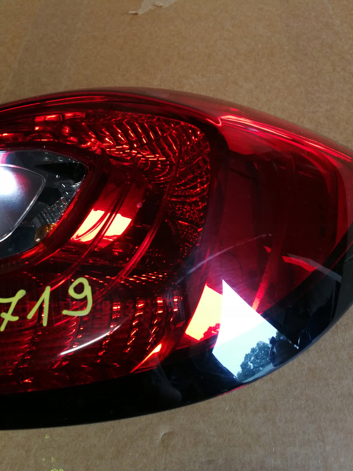 Renault Captur 13- Hintere Rechts Leuchte Rechts Hinten 265509762R — Foto 3 von 8