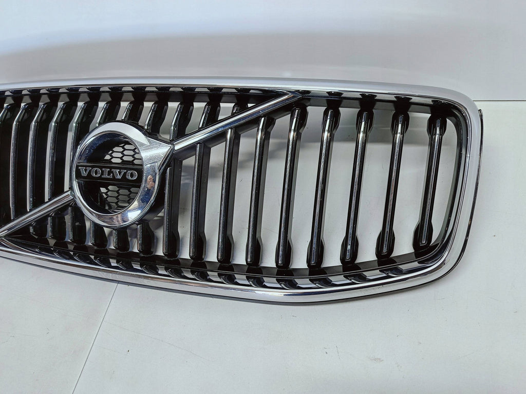 Volvo XC60 II 17- ATRAPA GRILL CHŁODNICY ZDERZAKA PRZEDNIEGO 31425535