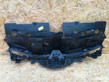 Laden Sie das Bild in den Galerie-Viewer, RENAULT CLIO 4 IV 11- ATRAPA KRATKA STELAŻ GRILL ZDERZAKA PRZÓD 622563184R