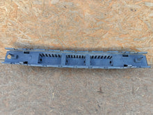 Laden Sie das Bild in den Galerie-Viewer, VOLVO V70 III S80 07- ABSORBER BELKA WZMOCNIENIE ZDERZAKA PRZÓD 30763392