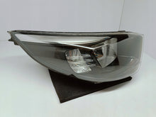 Laden Sie das Bild in den Galerie-Viewer, KIA Picanto III 3 JA 17- SCHEINWERFER RECHTS VORN NORMAL EU 92102-G60