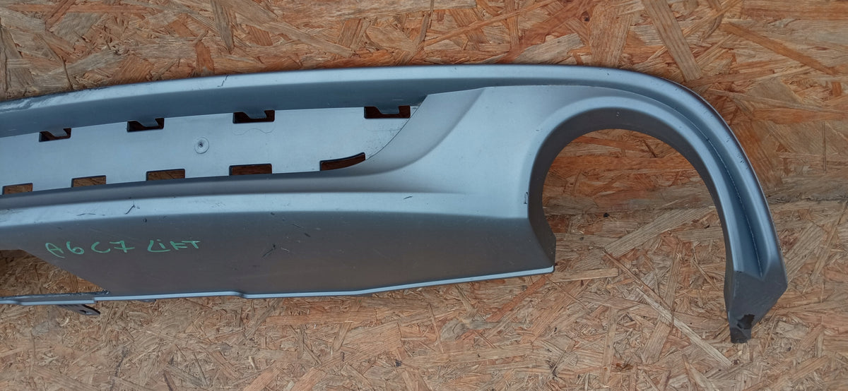 Audi A6 C7 Lift 10- Diffuser Filler Panel Spoiler Rear Bumper 4G0807521F — photo 2 of 10