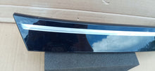 Laden Sie das Bild in den Galerie-Viewer, VOLKSWAGEN ID.4 ID4 19- LAMPE LICHTLEISTE TAGFAHRLICHT GRILL RECHTS 11A941654A