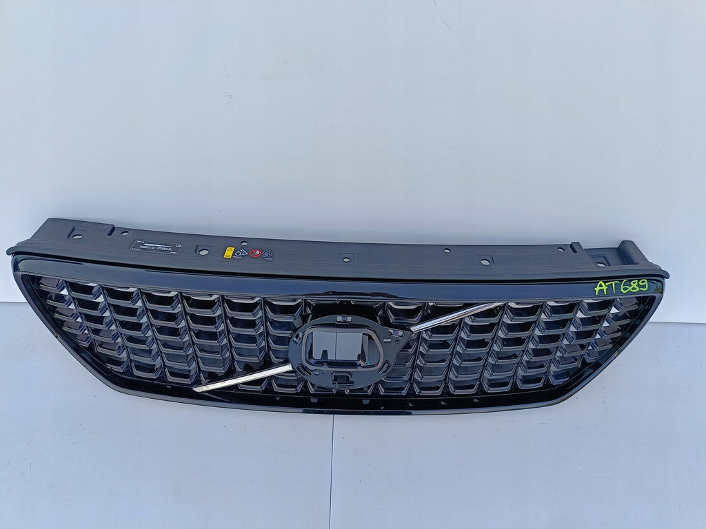 VOLVO XC40 LIFT R-DESIGN 22- ATRAPA GRILL KRATKA ZDERZAKA PRZÓD 32291466