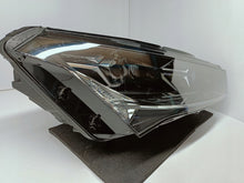 Load image into Gallery viewer, SKODA ENYAQ 20- LAMPA PRAWA PRZÓD PRZEDNIA FULL LED CRYSTAL 5LB941016A
