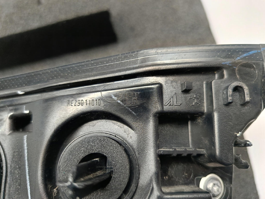 PEUGEOT 2008 II 2 19- HECKKLAPPENLEUCHTE LINKS HINTEN FR26950132