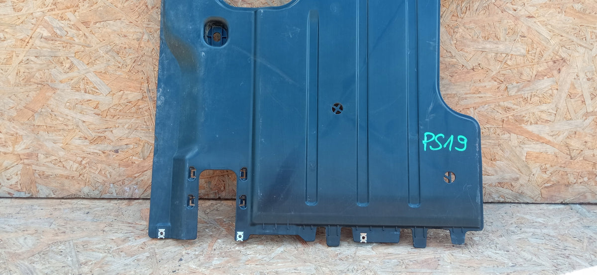 Passat B8 Superb III 15- Plate Rear Right Cover Podwozia 3Q0825206B — photo 2 of 8