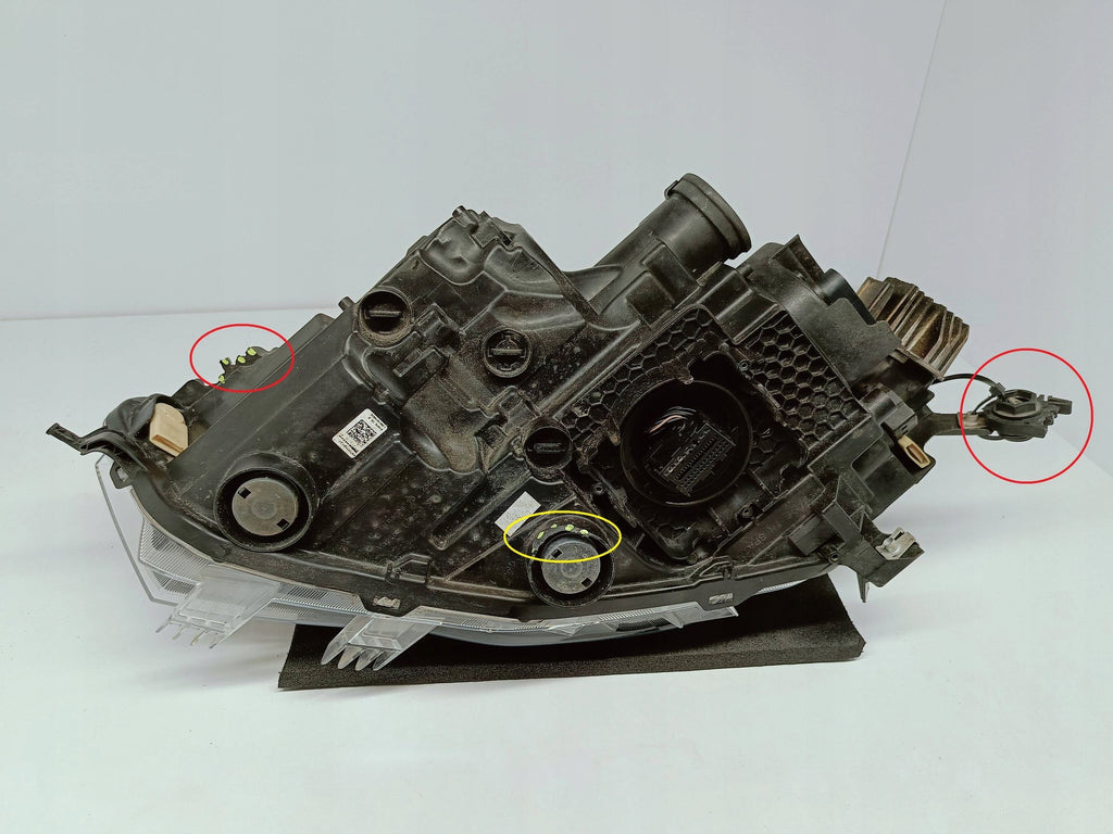 Volkswagen Polo VI 2G GTI LIFT 21- LAMPA PRAWA PRZÓD IQ.LIGHT 2G1941036M
