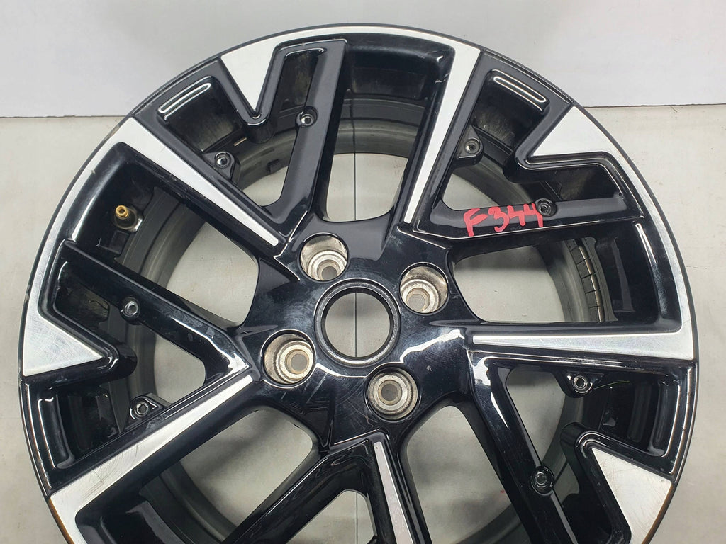 Opel Corsa F FELGA ALUMINIOWA 17 CALI 7''x17'' ET32 4x108 OE 9833892680