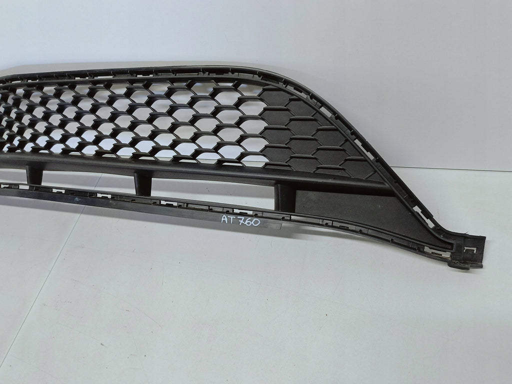 Mercedes A-KLASA W177 AMG 18- KRATKA DOLNA GRILL ZDERZAKA PRZÓD A1778859100