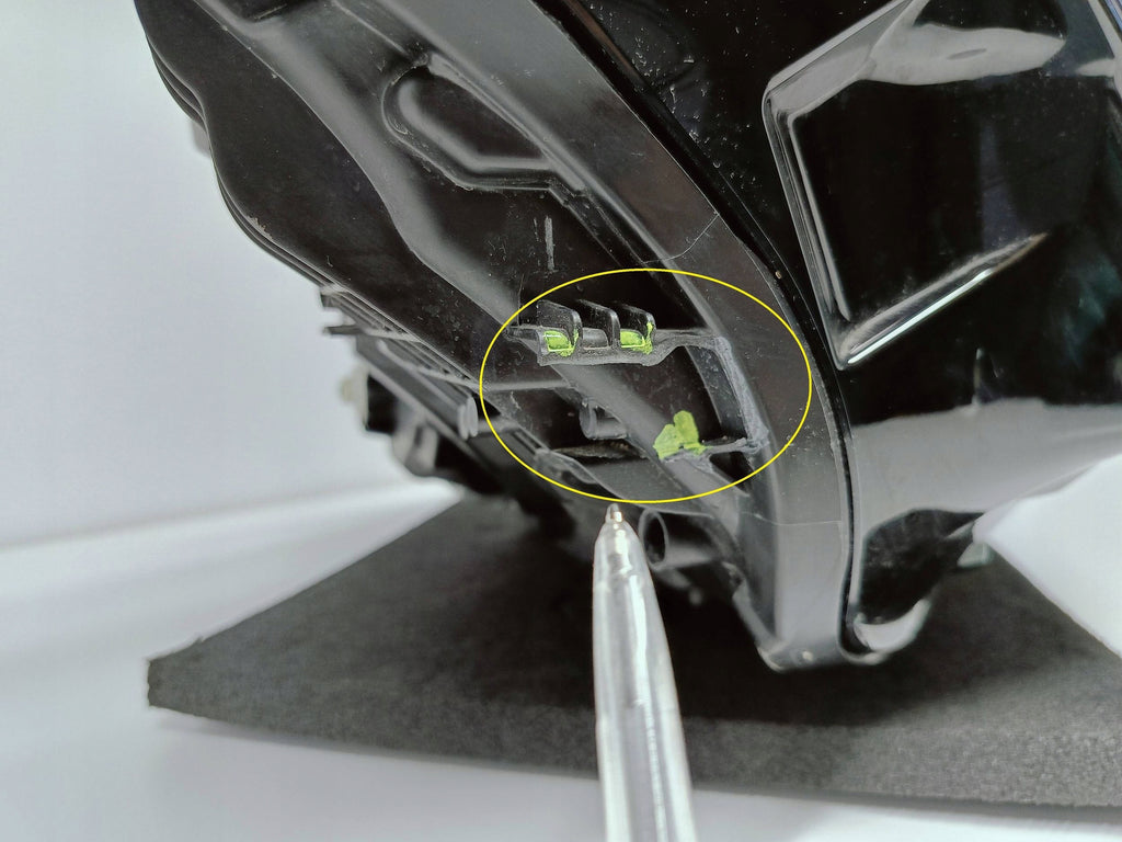 Volvo EX30 EX-30 23- LAMPA PRAWA PRZÓD PRZEDNIA FULL LED EU 80000628