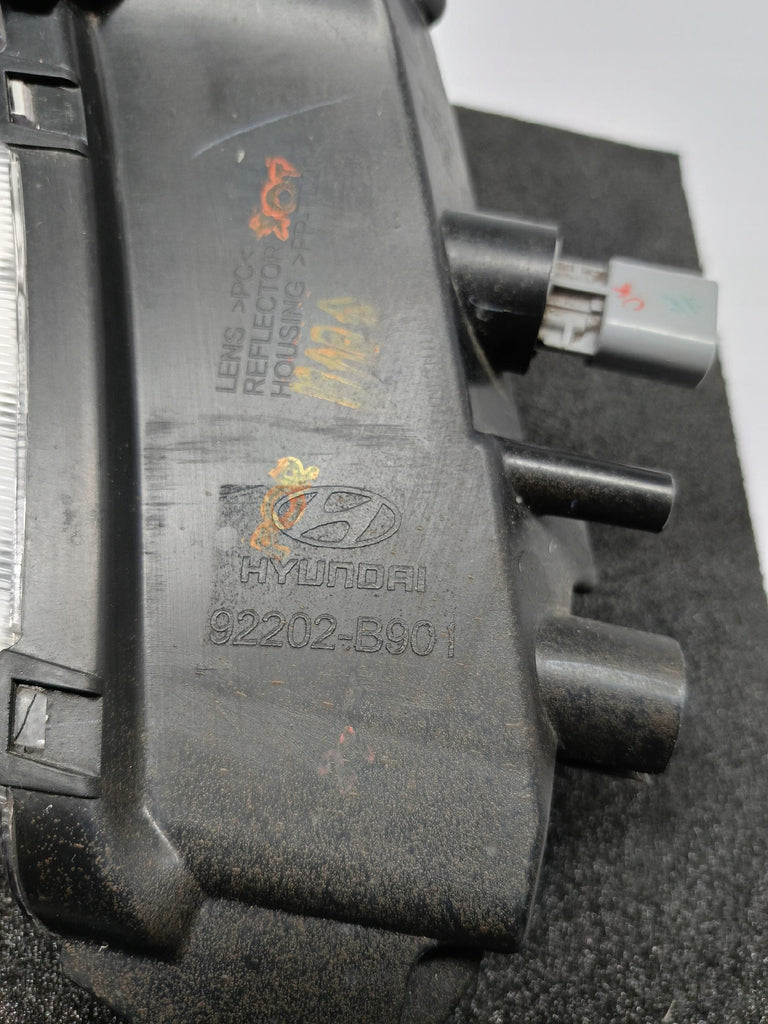 HYUNDAI I10 II 13- LAMPA HALOGEN DRL LED PRAWY PRZÓD 92202-B901