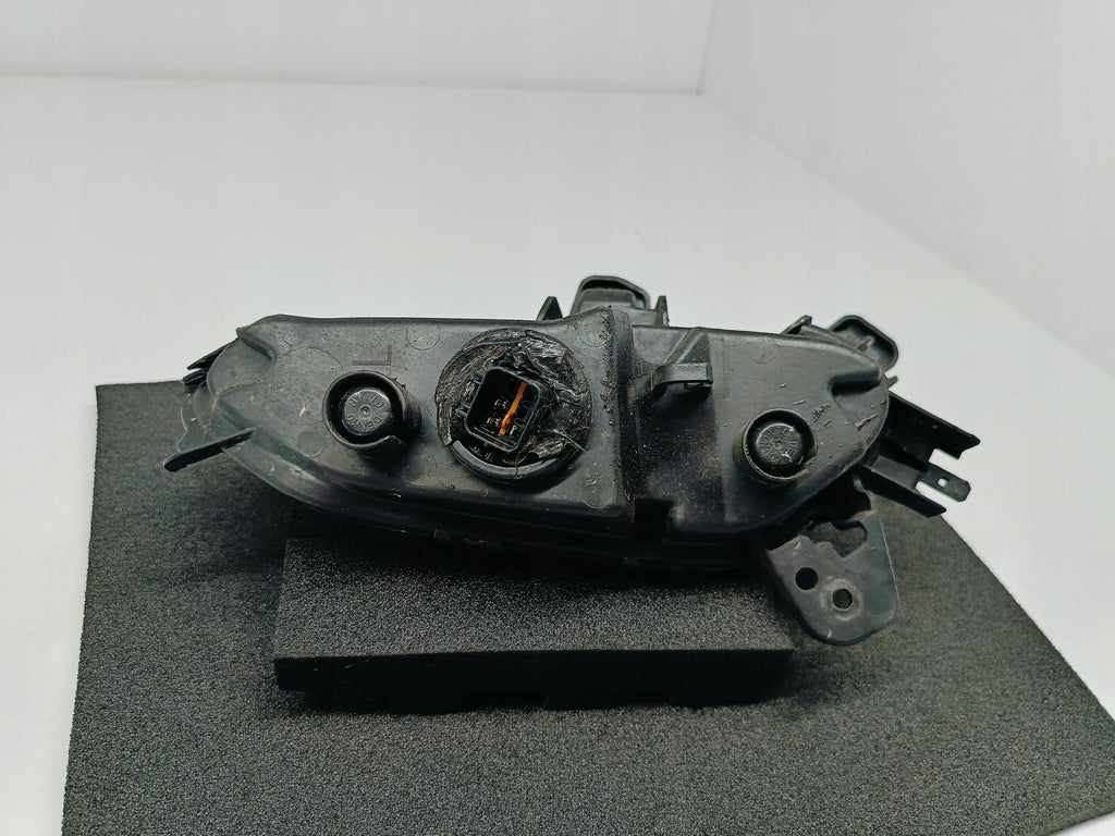 HYUNDAI I30 III 16-LAMPA ŚWIATŁO DRL LEWY PRZÓD LED 3 PIN 92207-G41