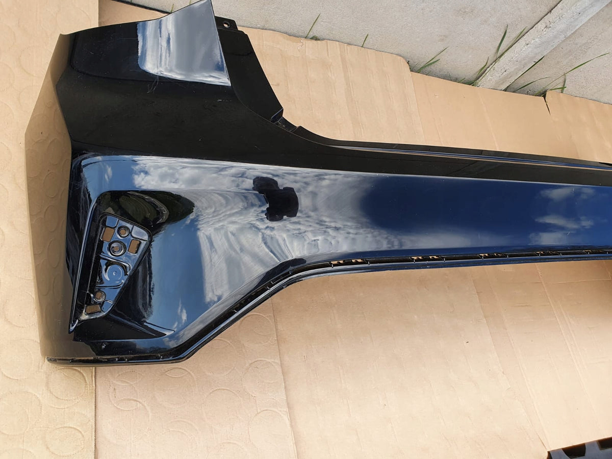 Ford Focus MK4 Hb Hinten Stossstange Hintere — Foto 4 von 9