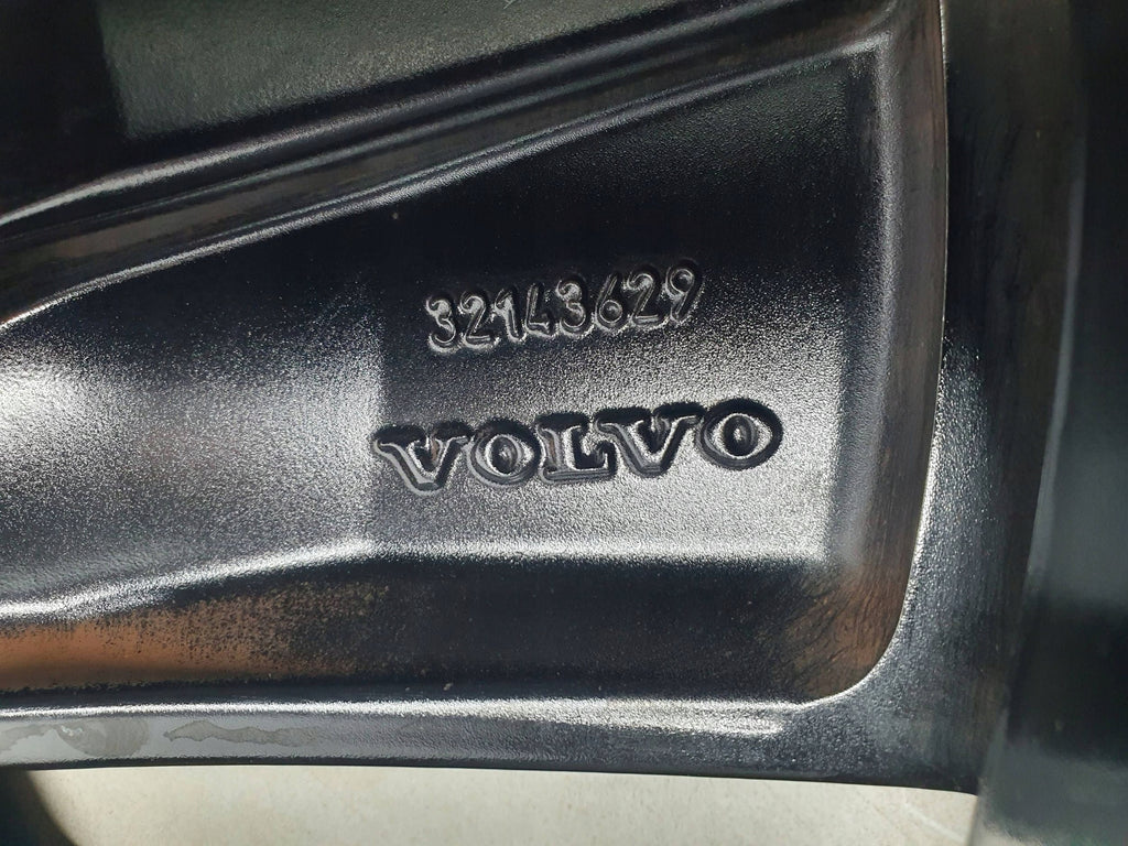 Volvo XC40 XC 40 ALUFELGE 20 ZOLL 8x20 ET50.5 5x108 32143629