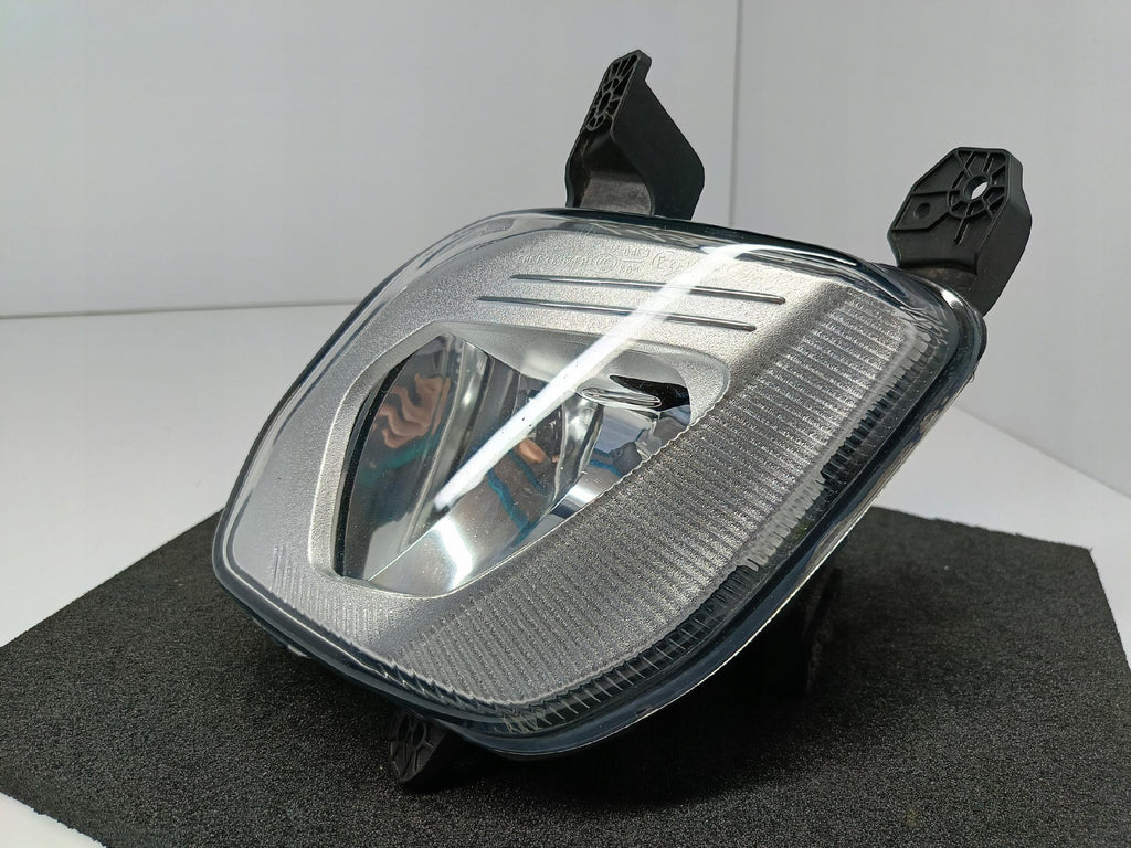 FORD FIESTA MK8 17-HALOGEN PRZECIWMGIELNY ŚWIATŁO LEWY PRZÓD H1BB-15A255-AB